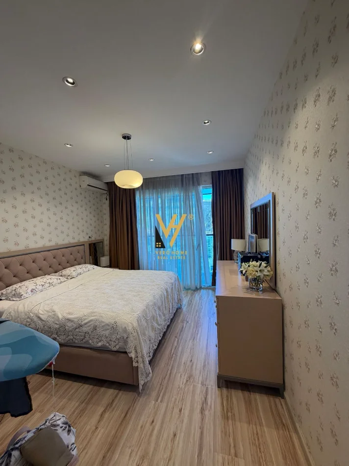 Tirane, shitet apartament 2+1+Ballkon Kati 20, 127 m² 610.000 € (AMBASADOR 3)