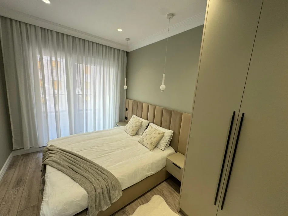 Tirane, shitet apartament 1+1 Kati 5, 59 m² 125.000 € (Ali Demi)
