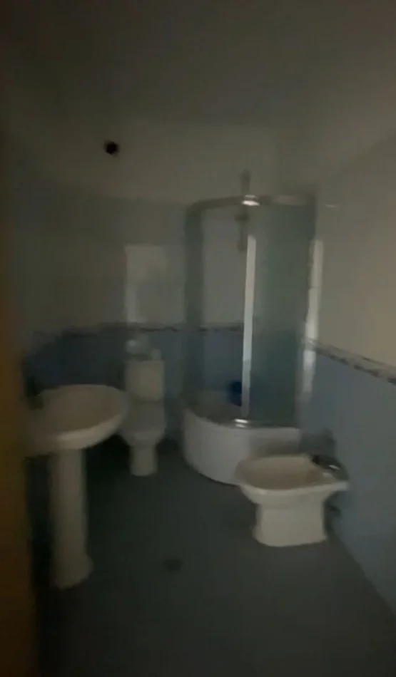Tirane, shitet apartament 2+1 , 99 m² 205.000 € 