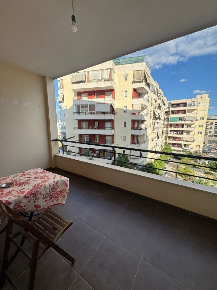 Tirane, jepet me qera apartament 1+1 Kati 4, 60 m² 380 € (ASTIR)