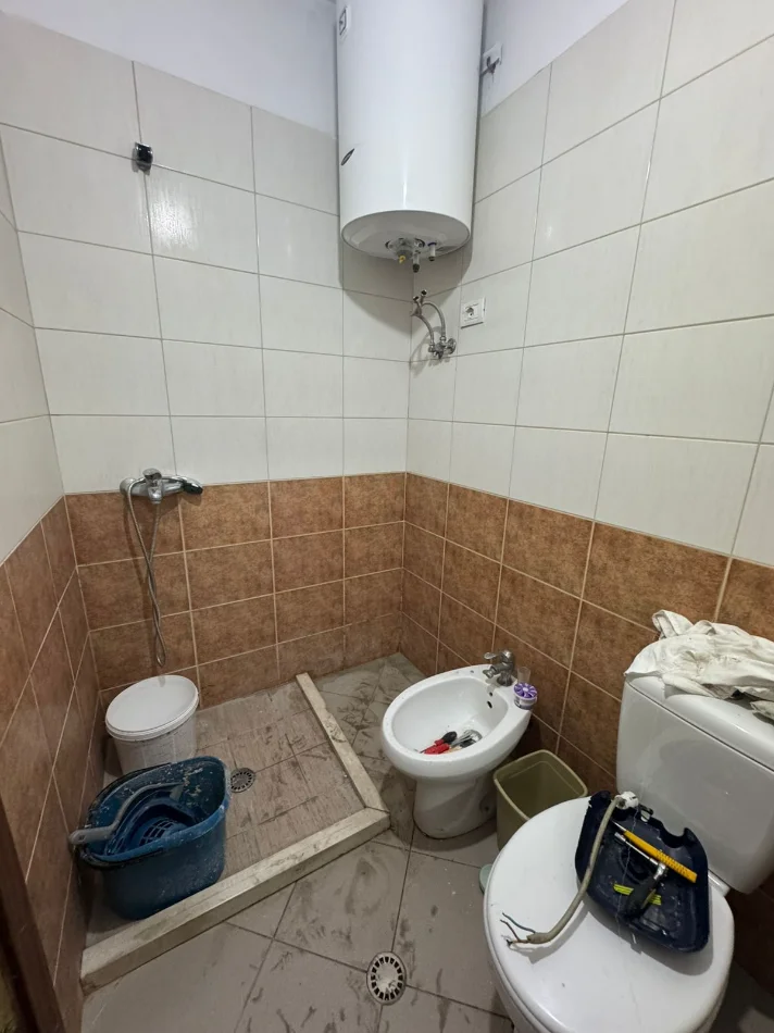 Tirane, jepet me qera apartament 1+1 Kati 2, 60 m² 380 € (ASTIR)