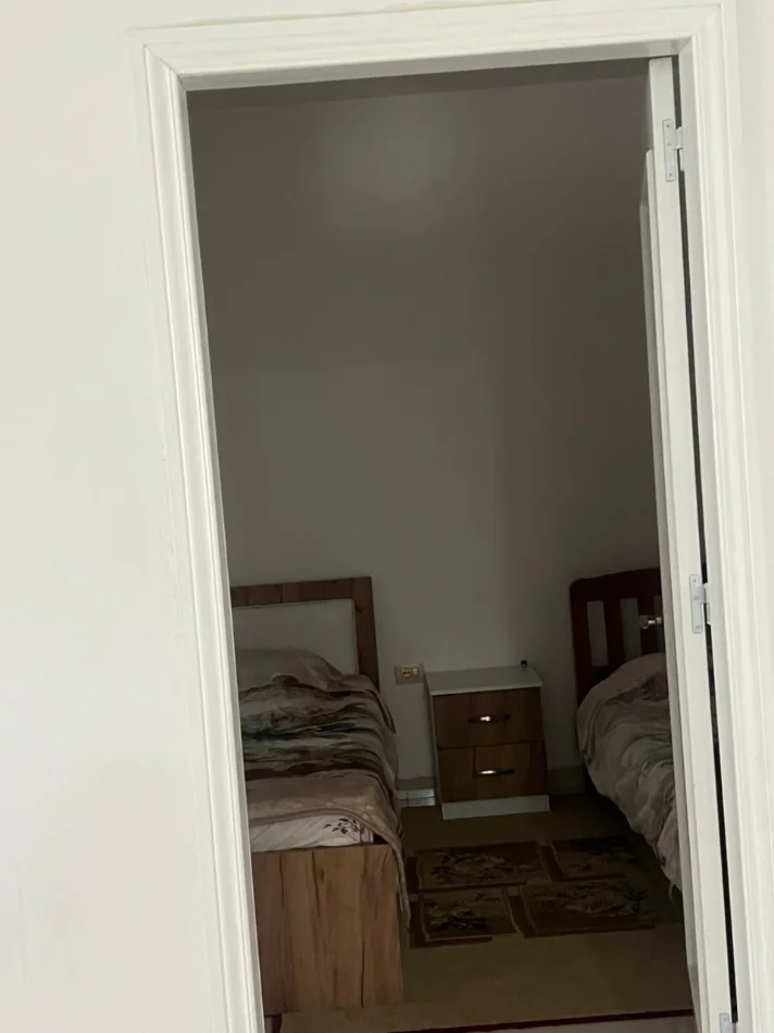 Tirane, shitet apartament 2+1 Kati 3, 81 m² 