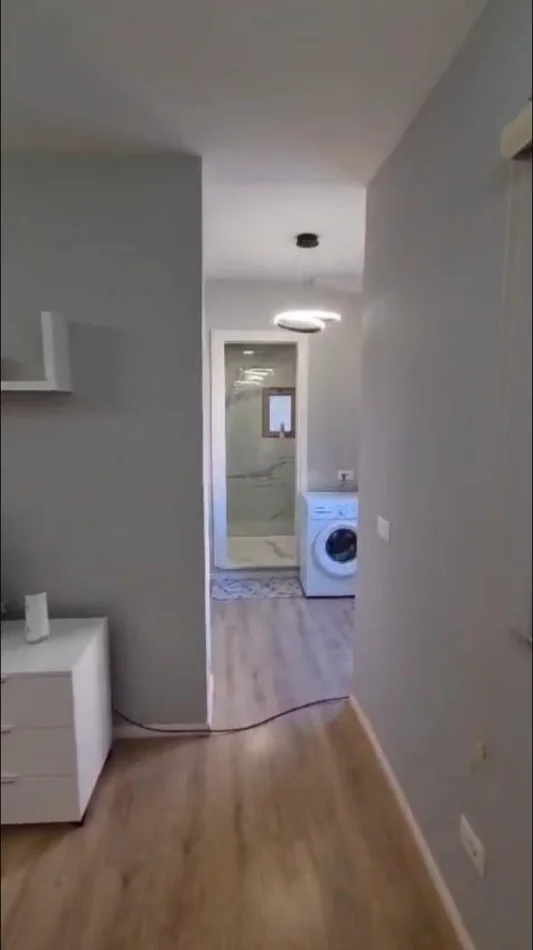 Tirane, shitet apartament 1+1 , 60 m² 170.000 € (Komuna e Parisit prane Concept Home)