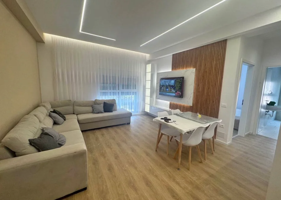 Tirane, jepet me qera apartament 1+1+Ballkon Kati 3, 70 m² 500 € (Kompleksi Kadiu, Ali Demi)