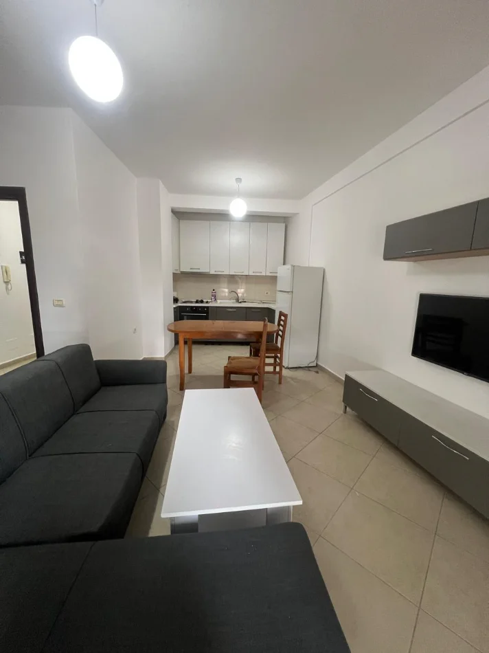 Tirane, shitet apartament 1+1+Ballkon Kati 7, 63 m² 112.000 € (Arc Hotel)