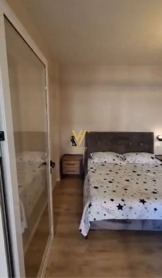 Tirane, shitet apartament 1+1+Ballkon Kati 1, 60 m² 176.000 € (KOMUNA E PARISIT)