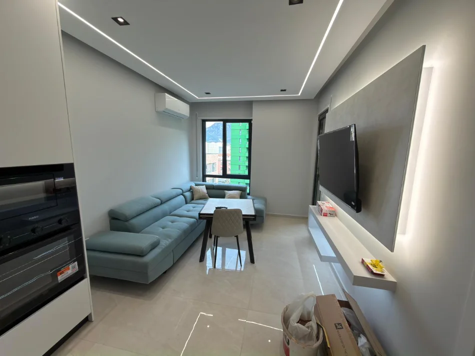 Tirane, shitet apartament 1+1 Kati 5, 55 m² 155.000 € (5 MAJI)