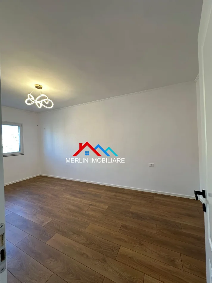 Tirane, shitet apartament 2+1+Ballkon Kati 4, 75 m² 193.000 € (RRUGA FORTUZI)