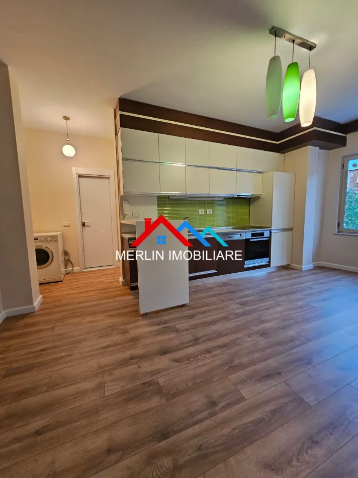 Tirane, shitet apartament 1+1+Ballkon Kati 3, 66 m² 163.000 € (RRUGA MINE PEZA)
