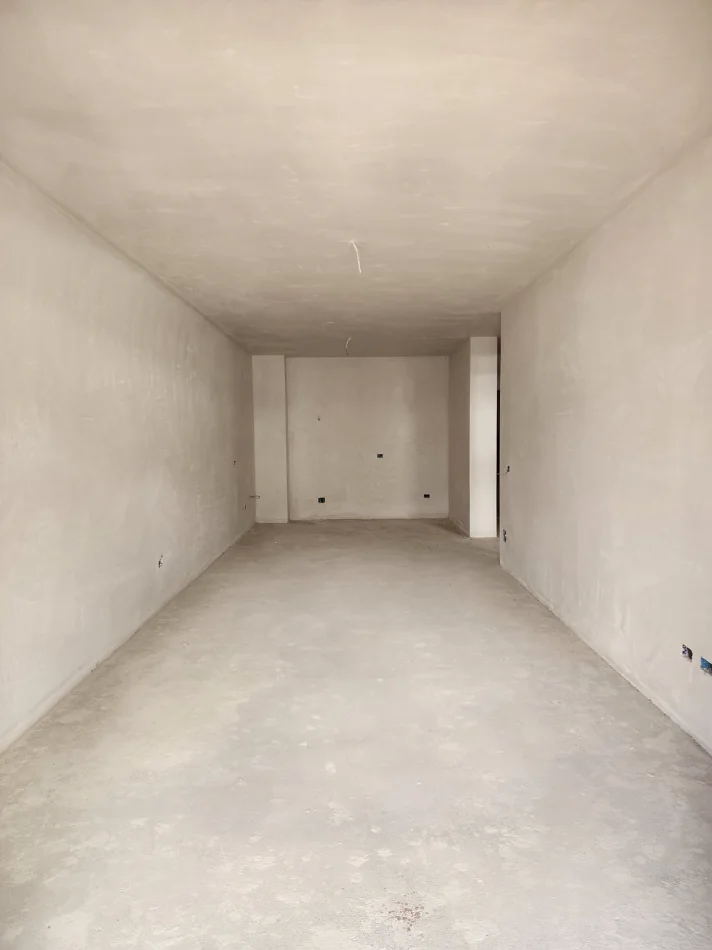 Tirane, shitet apartament 2+1+Aneks+Ballkon Kati 2, 105 m² 121.000 € (paskuqan)