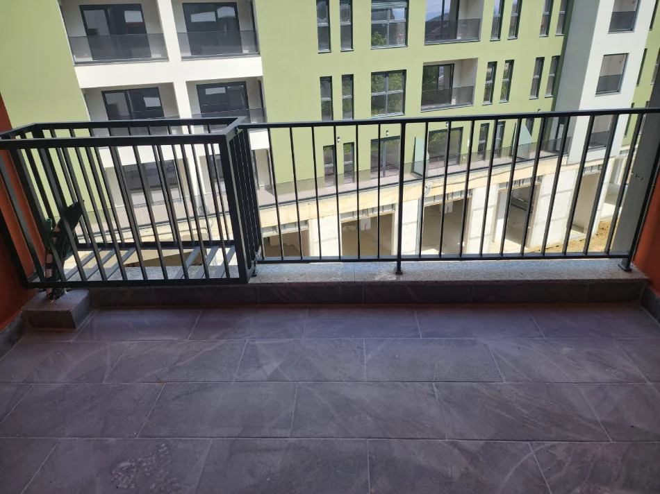 Tirane, shitet apartament 2+1+Aneks+Ballkon Kati 2, 105 m² 121.000 € (paskuqan)