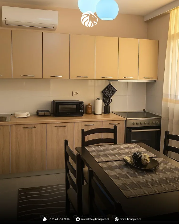 Tirane, jap me qera apartament 1+1+Aneks , 80 m² 520 € 