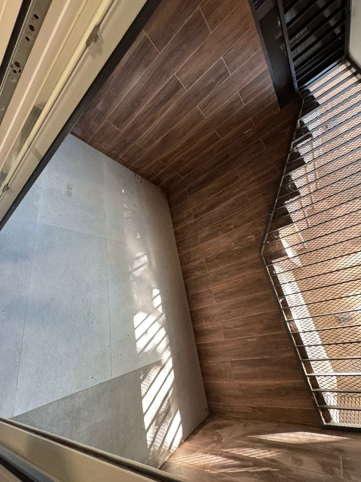 Tirane, jepet me qera apartament 1+1 Kati -1, 75 m² 400 €