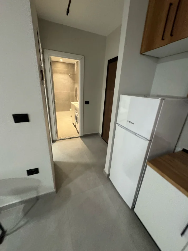 Tirane, jepet me qera apartament 1+1 Kati -1, 75 m² 400 €