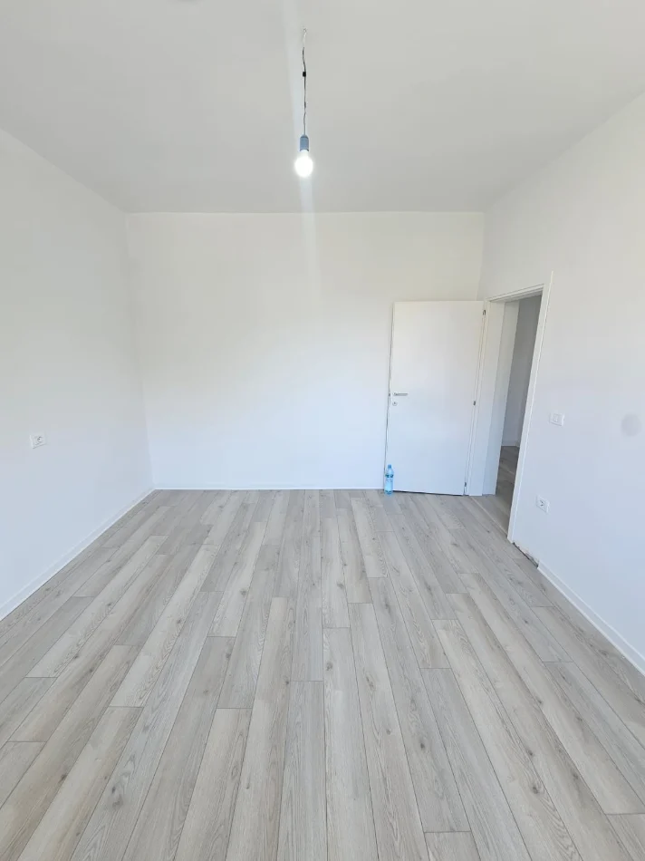 Durres, shitet apartament 2+1+Aneks Kati 3, 63 m² 82.000 € 
