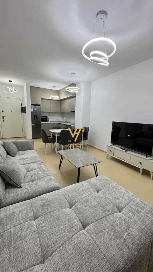 Tirane, jepet me qera apartament 2+1+Ballkon Kati 6, 107 m² 720 € (ISH PARKU)