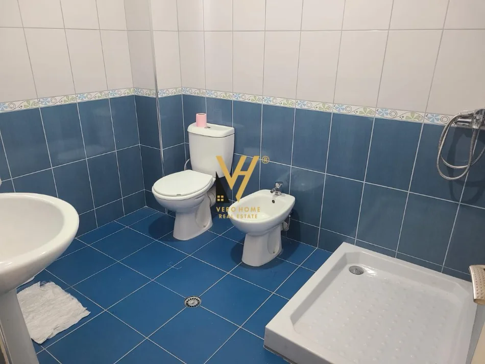 Tirane, shitet apartament 2+1+Aneks Kati 6, 107 m² 155.000 € (YZBERISHT)
