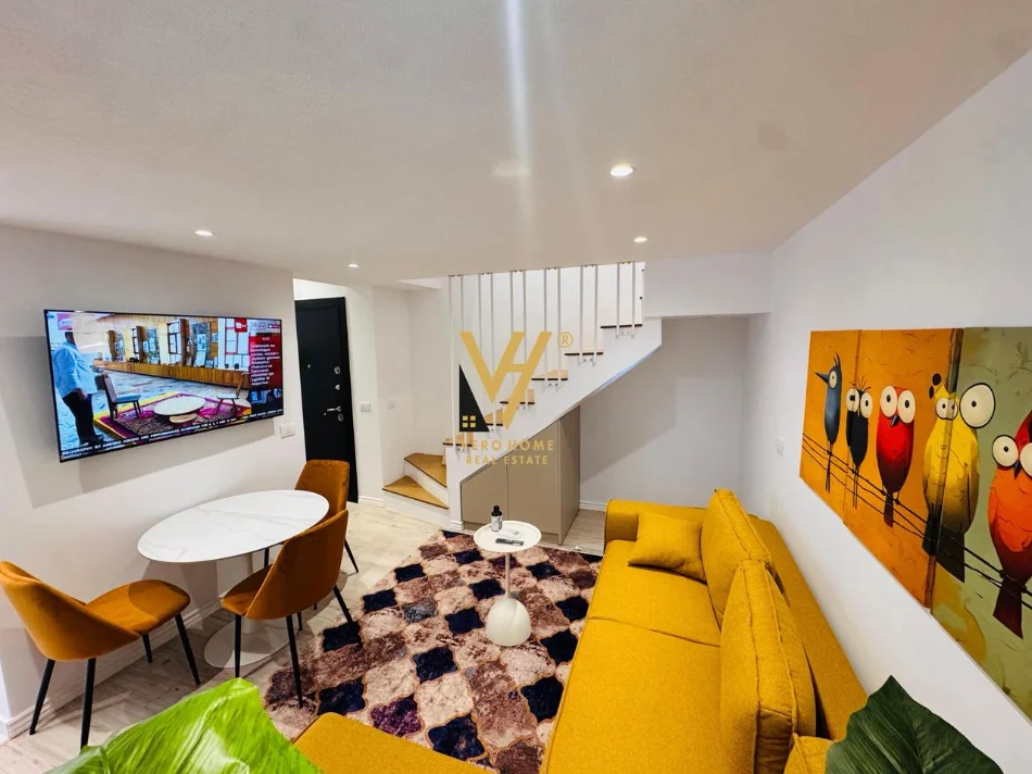 Tirane, jepet me qera apartament Dublex Kati 3, 60 m² 670 € (RRUGA E DIBRES)