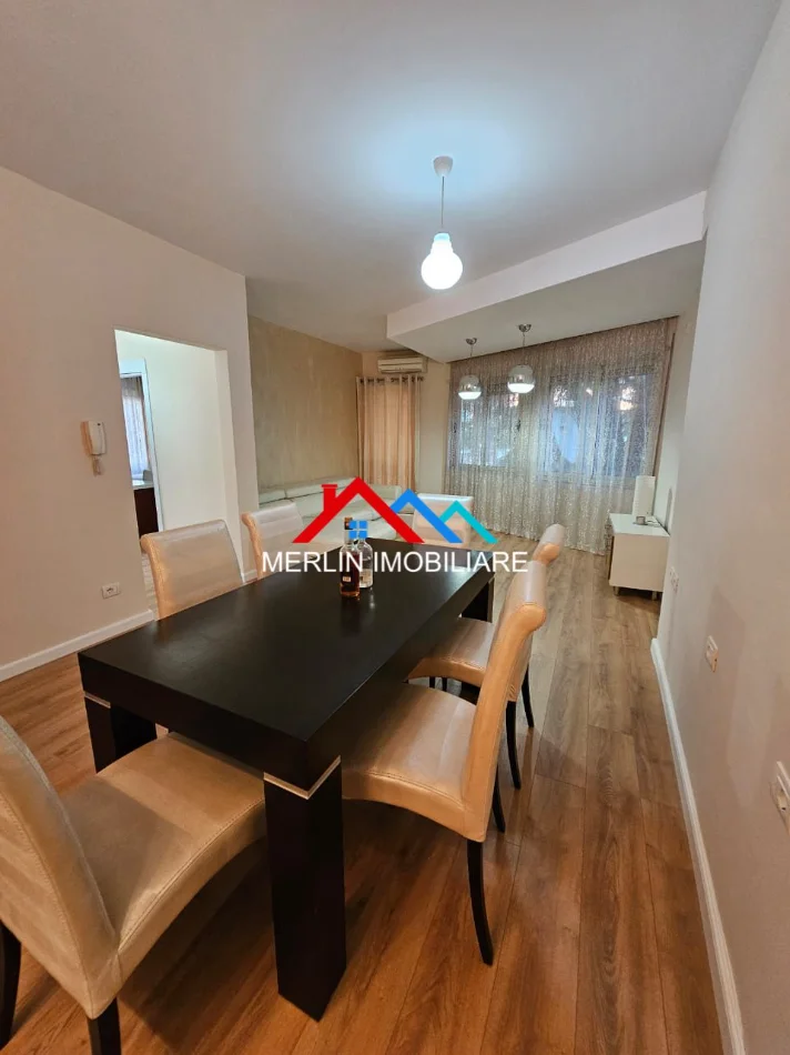 Tirane, shitet apartament 2+1+Ballkon Kati 3, 98 m² 234.000 € (RRUGA MINE PEZA)