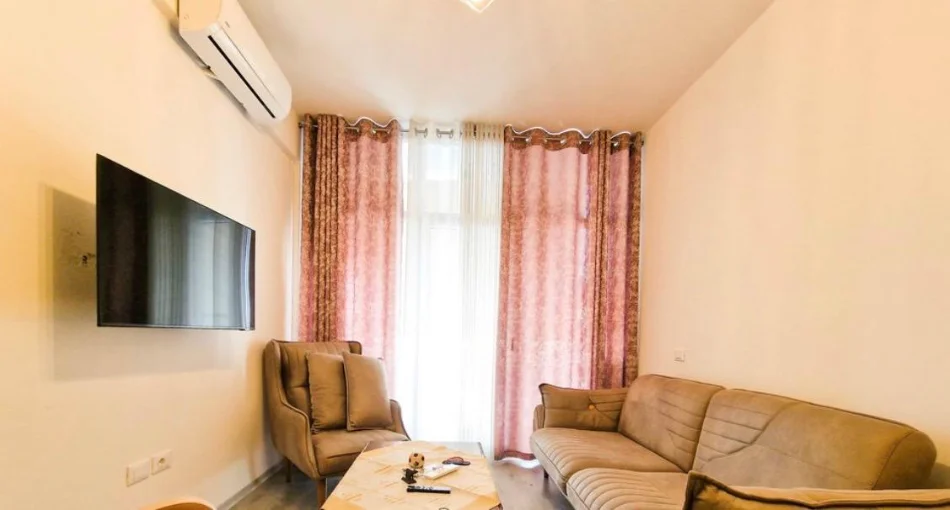 Tirane, shitet apartament 1+1 Kati 3, 70 m² 217.000 € (KOMUNA E PARISIT)