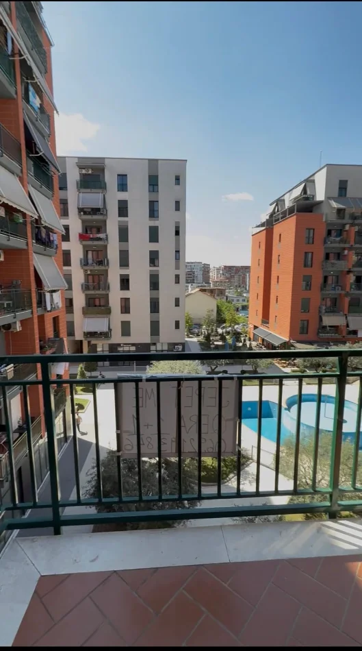 Tirane, jepet me qera apartament 1+1 Kati 2, 70 m² 500 € (Astir)