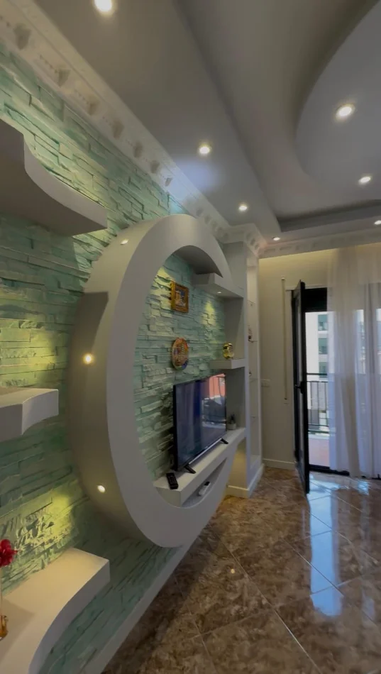 Tirane, jepet me qera apartament 1+1 Kati 2, 70 m² 500 € (Astir)