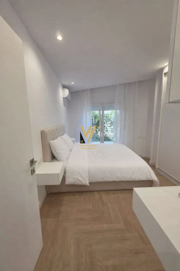Tirane, jepet me qera apartament 1+1+Ballkon Kati 0, 75 m² 820 € (KODRA E DIELLIT)