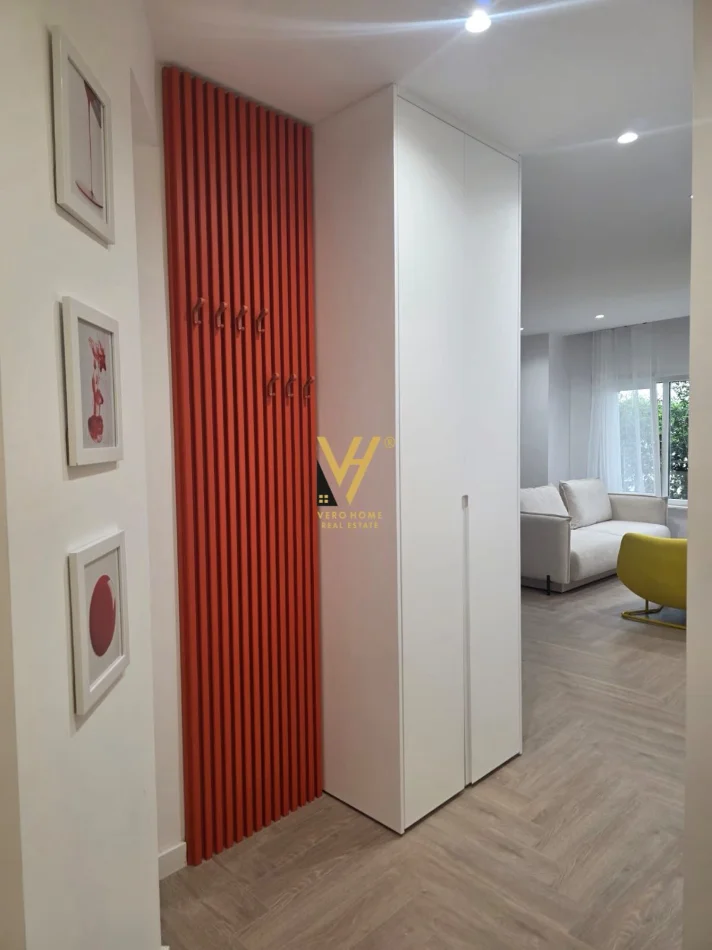 Tirane, jepet me qera apartament 1+1+Ballkon Kati 0, 75 m² 820 € (KODRA E DIELLIT)