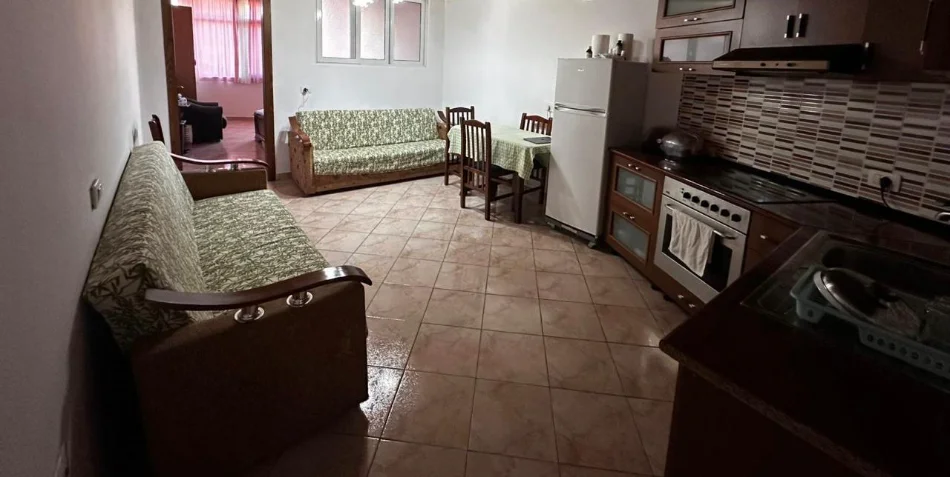 Tirane, jepet me qera apartament 1+1 Kati 0, 55 m² 400 € (DON BOSKO)