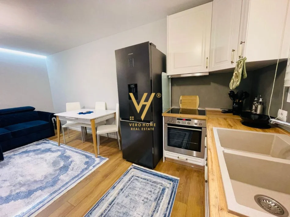 Tirane, jepet me qera apartament 2+1+Ballkon Kati 2, 75 m² 670 € (RRUGA E ELBASANIT)