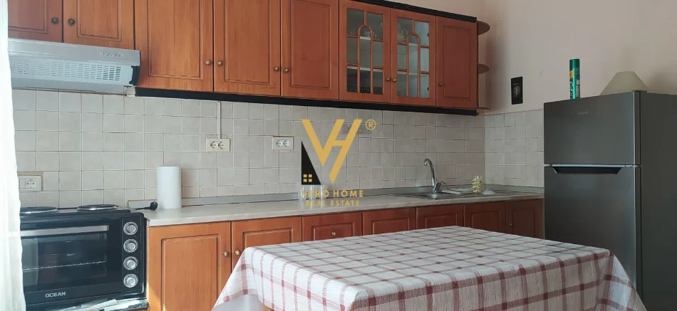 Tirane, jepet me qera apartament 1+1+Ballkon Kati 2, 65 m² 470 € (VASIL SHANTO)