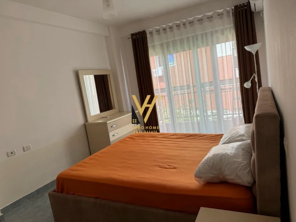 Tirane, shitet apartament 1+1+Ballkon Kati 3, 70 m² 145.000 € (LIQENI I THATE)