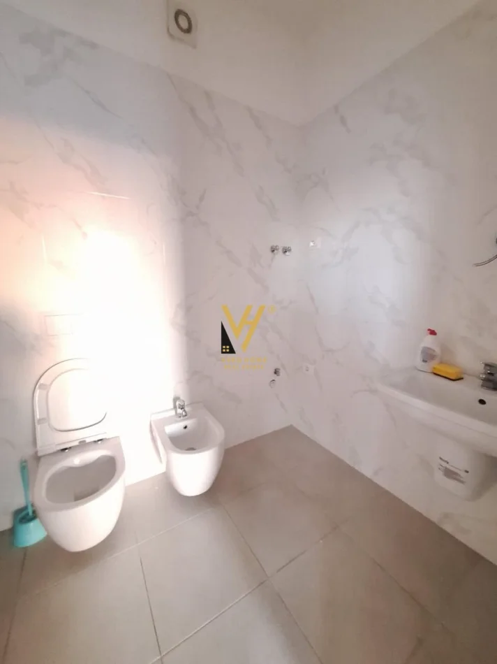 Tirane, shitet apartament 1+1+Ballkon Kati 6, 73 m² 258.000 € (RRUGA E KOSOVAREVE)