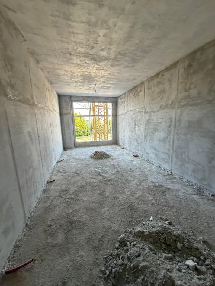 Tirane, shitet apartament 1+1+Ballkon Kati 2, 65 m² 50.000 € (Kamez)