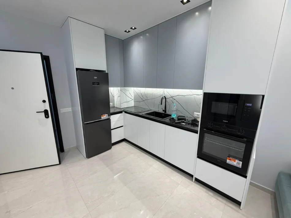 Tirane, shitet apartament 1+1 Kati 5, 55 m² 155.000 € (5 MAJI)