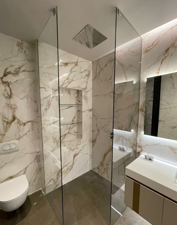 Tirane, shitet Vile 4+1 , 570 m² 1.000.000 € 