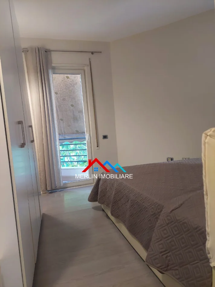 Tirane, jepet me qera apartament 1+1+Ballkon Kati 1, 60 m² 600 € (RRUGA E ELBASANIT)