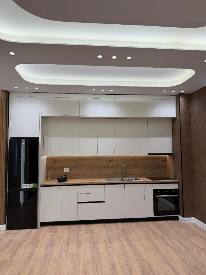 Tirane, shitet apartament 2+1 Kati 2, 103 m² 21.500.000 € (Golden Park)