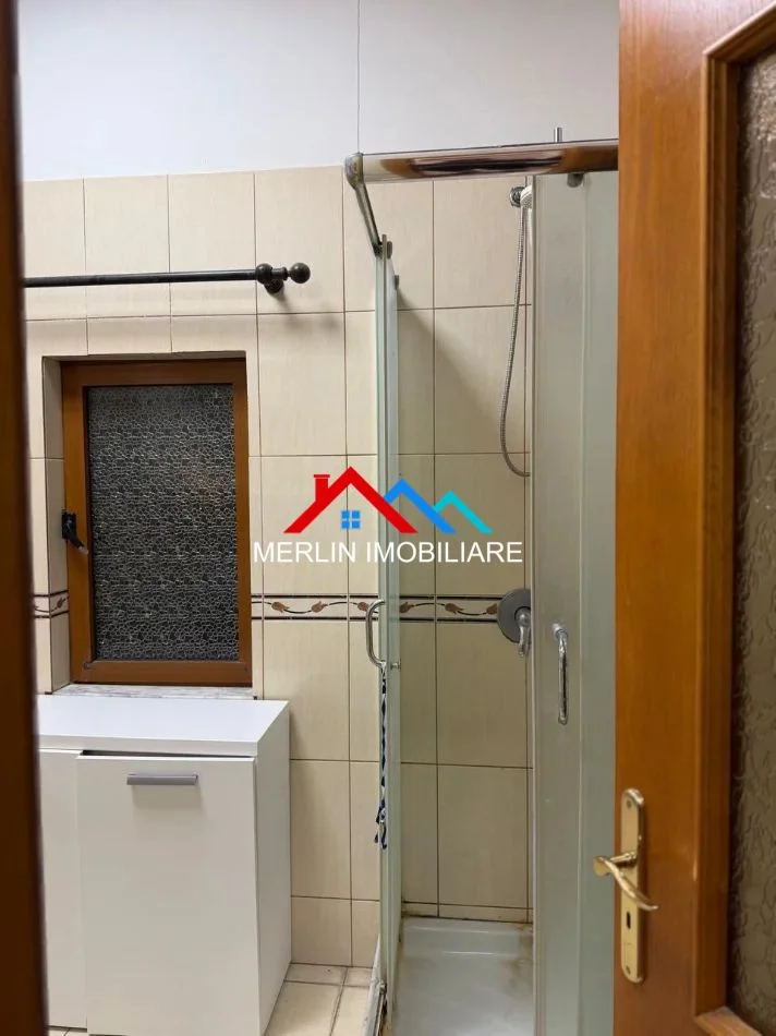 Tirane, jepet me qera apartament 1+1+Ballkon Kati 2, 110 m² 380 € (RRUGA 7 NENTORI,KASHAR)