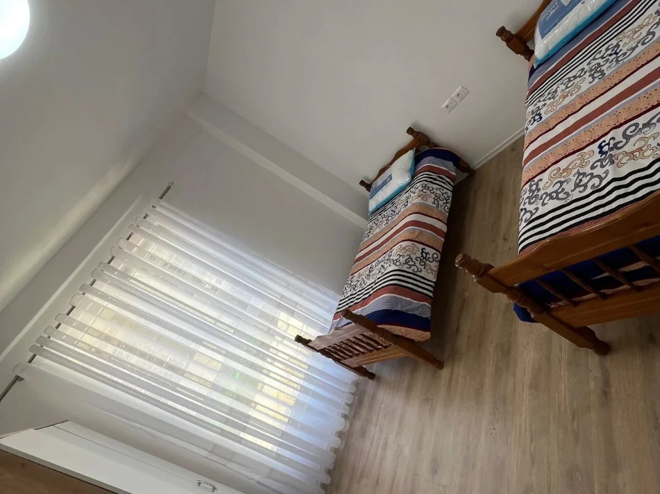 Tirane, jepet me qera apartament 2+1 Kati 2, 94 m² 450 € (Rruga Lidhja e Prizrenit prane ILLYRIAN RESIDENCE)