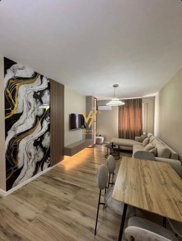 Tirane, jepet me qera apartament 1+1+Ballkon Kati 7, 70 m² 720 € (RRUGA NDRE MJEDA)