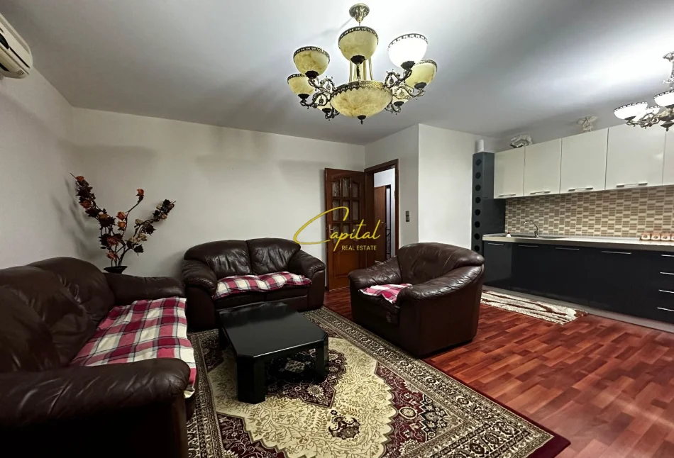 Tirane, jepet me qera apartament 2+1 Kati 4, 100 m² 550 € (RRUGA FORTUZI)
