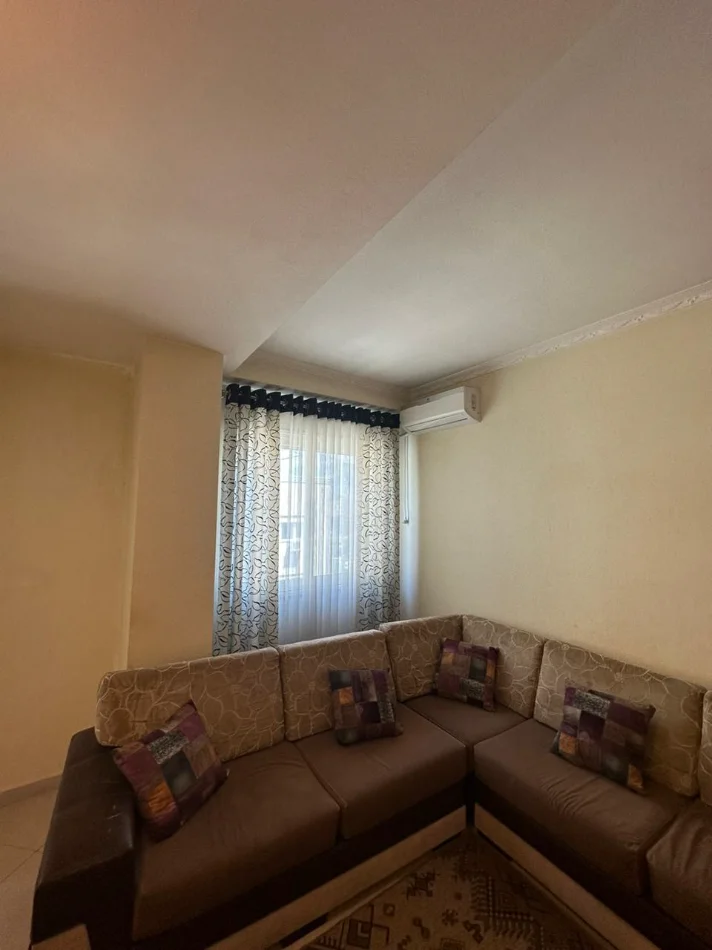 Tirane, jepet me qera apartament 1+1 Kati 9, 76 m² 420 € (Tek Bar Olso, Astir)