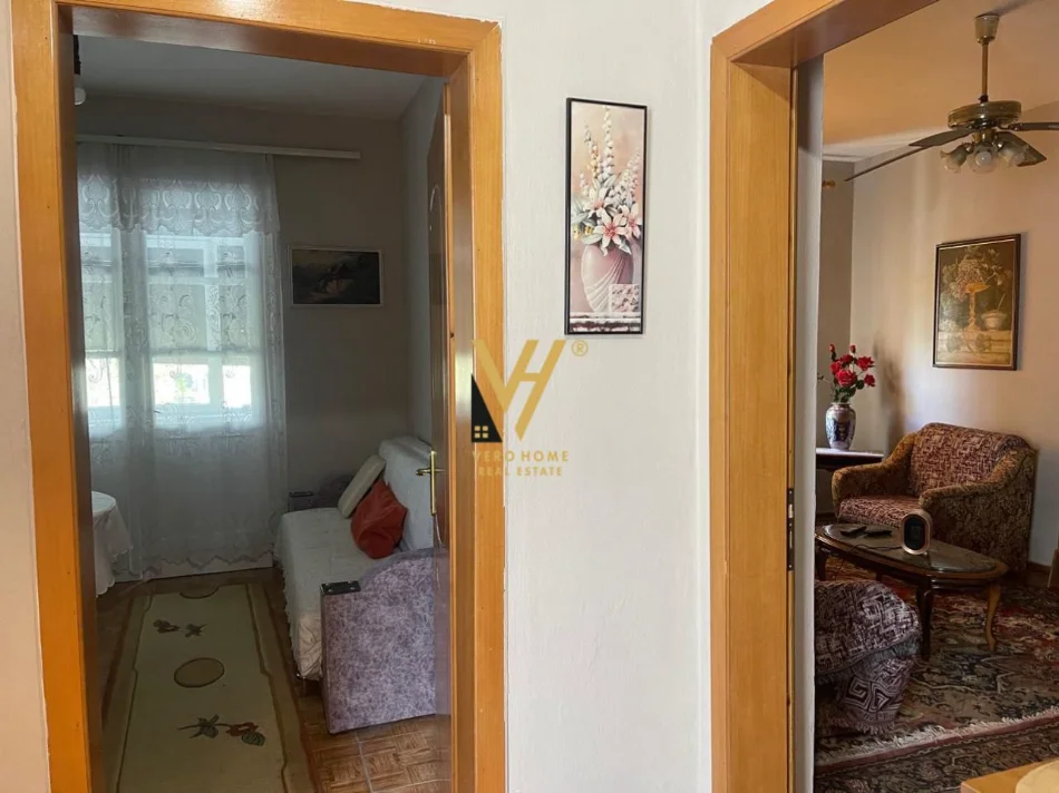 Tirane, jepet me qera apartament 2+1+Ballkon Kati 4, 75 m² 470 € (ISH RESTORANT DURRESI)