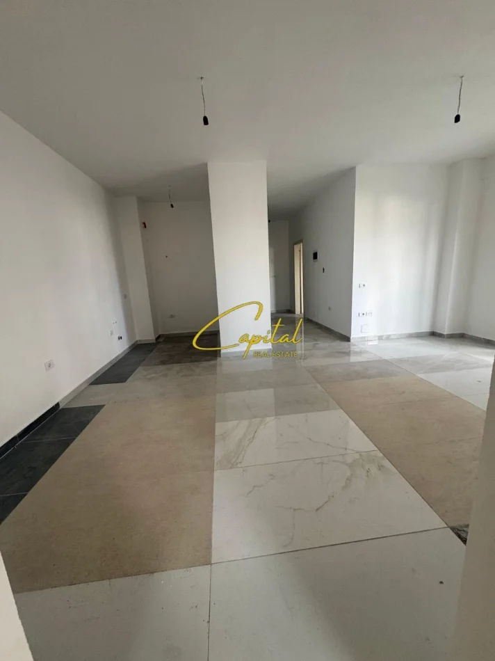 Tirane, shitet apartament 2+1 Kati 4, 115 m² 128.000 € (CASA ITALIA)