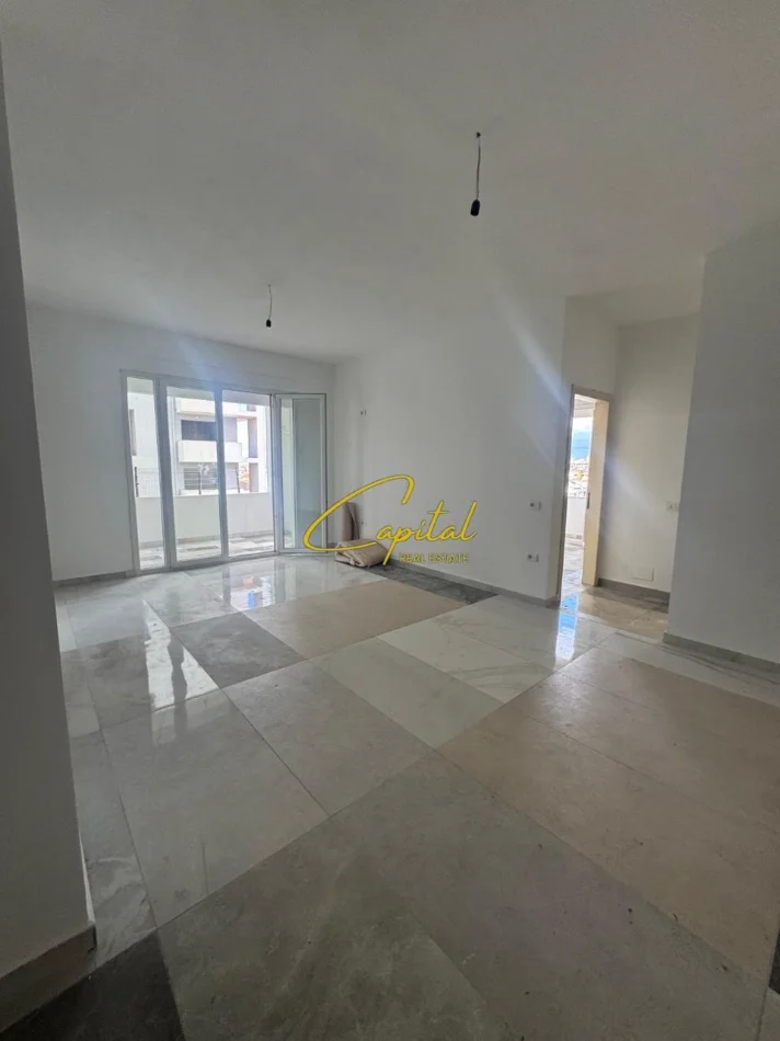 Tirane, shitet apartament 2+1 Kati 4, 115 m² 128.000 € (CASA ITALIA)