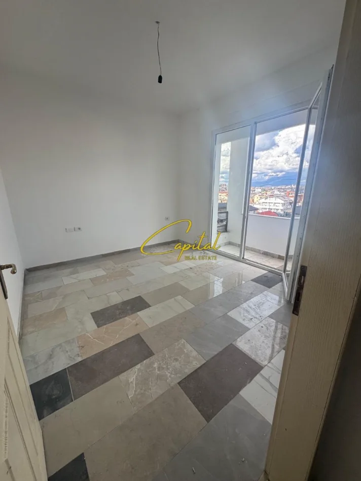 Tirane, shitet apartament 2+1 Kati 4, 115 m² 128.000 € (CASA ITALIA)
