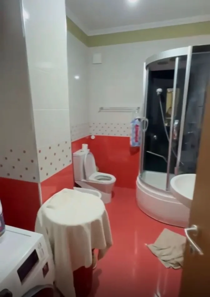 Tirane, shitet apartament 3+1+Ballkon Kati 5, 87 m² 160.000 € 