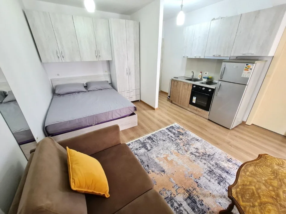 Tirane, jepet me qera garsonier Kati 6, 40 m² 430 € (Rruga e Dibres)