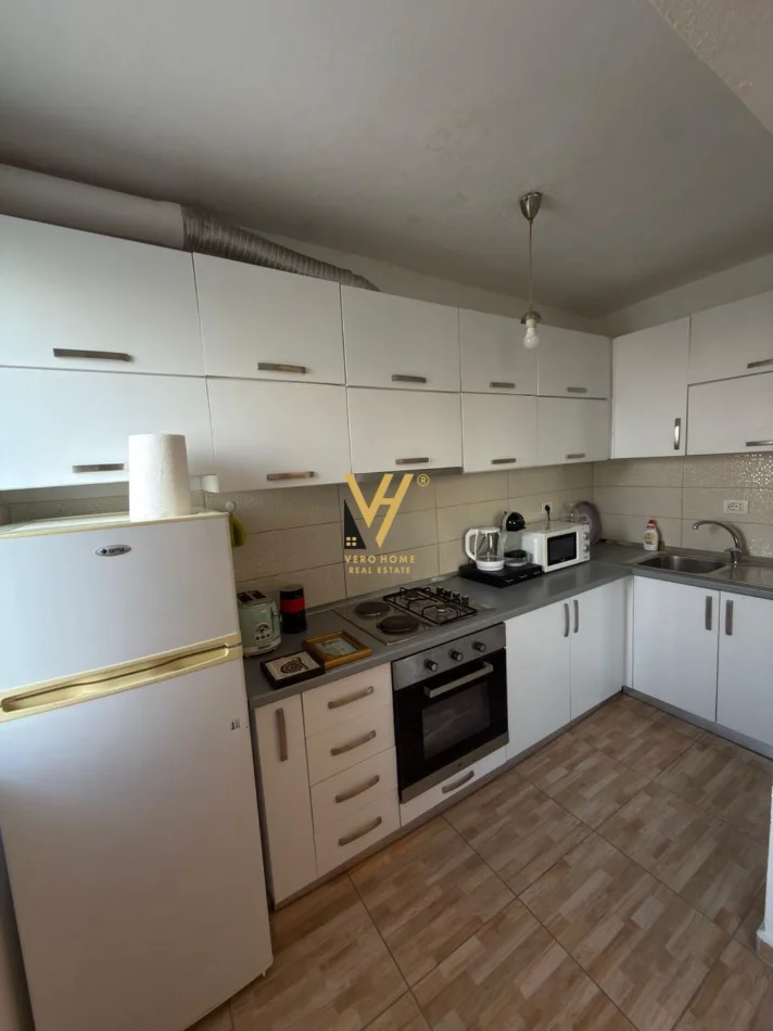 Tirane, shitet apartament 1+1+Ballkon Kati 5, 72 m² 150.000 € (MYSLYM SHYRI)